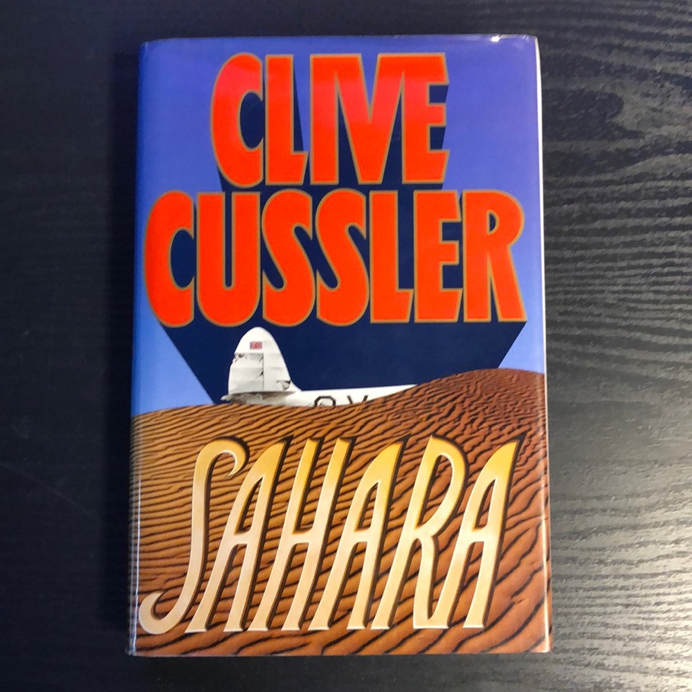 Hardcover book “Sahara” by Clive Cussler